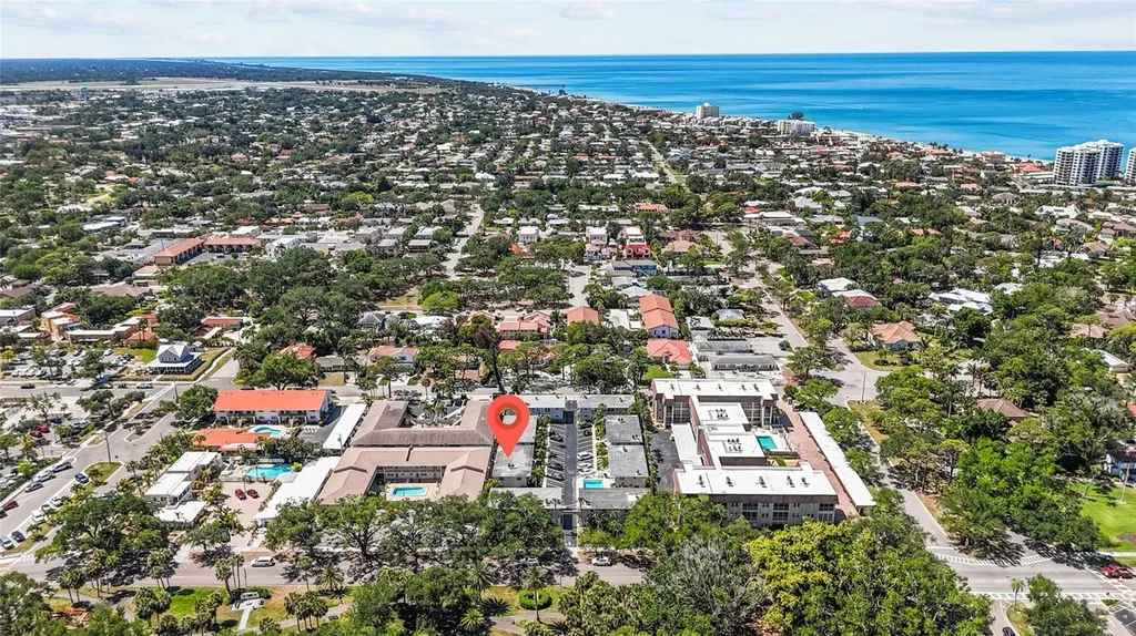521 W Venice Avenue Venice FL 34285