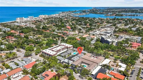521 W Venice Avenue Venice FL 34285