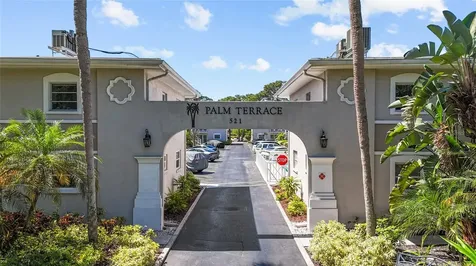 521 W Venice Avenue Venice FL 34285