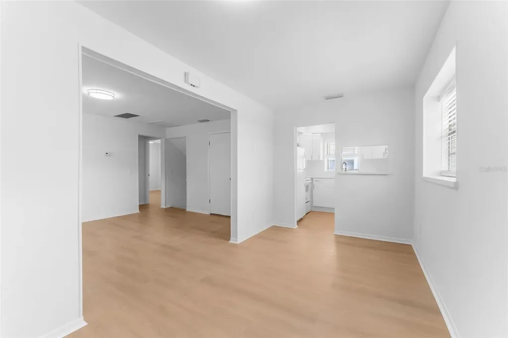 125 8th Avenue NE St Petersburg FL 33701