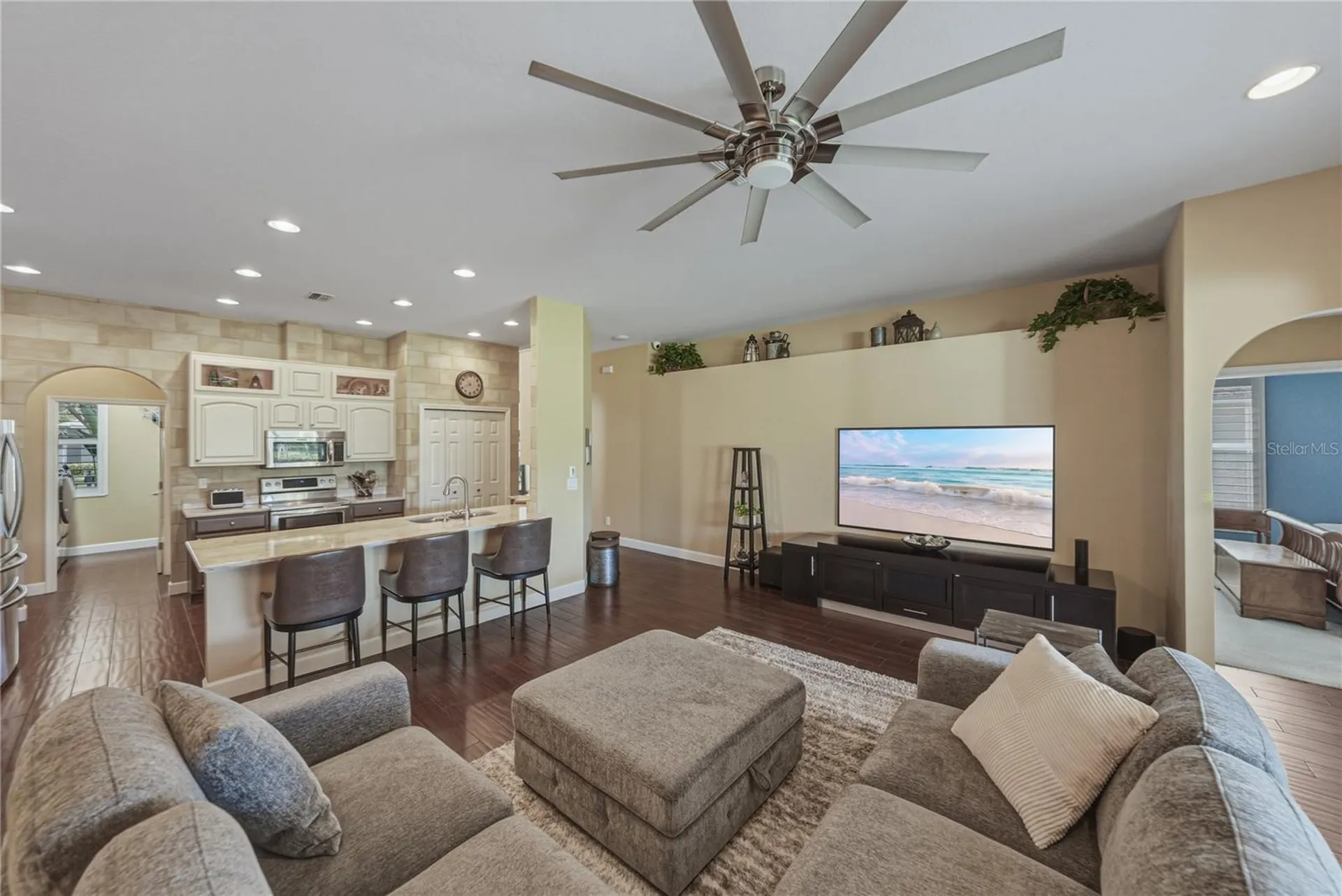 1035 Legends Pass Drive Valrico FL 33594