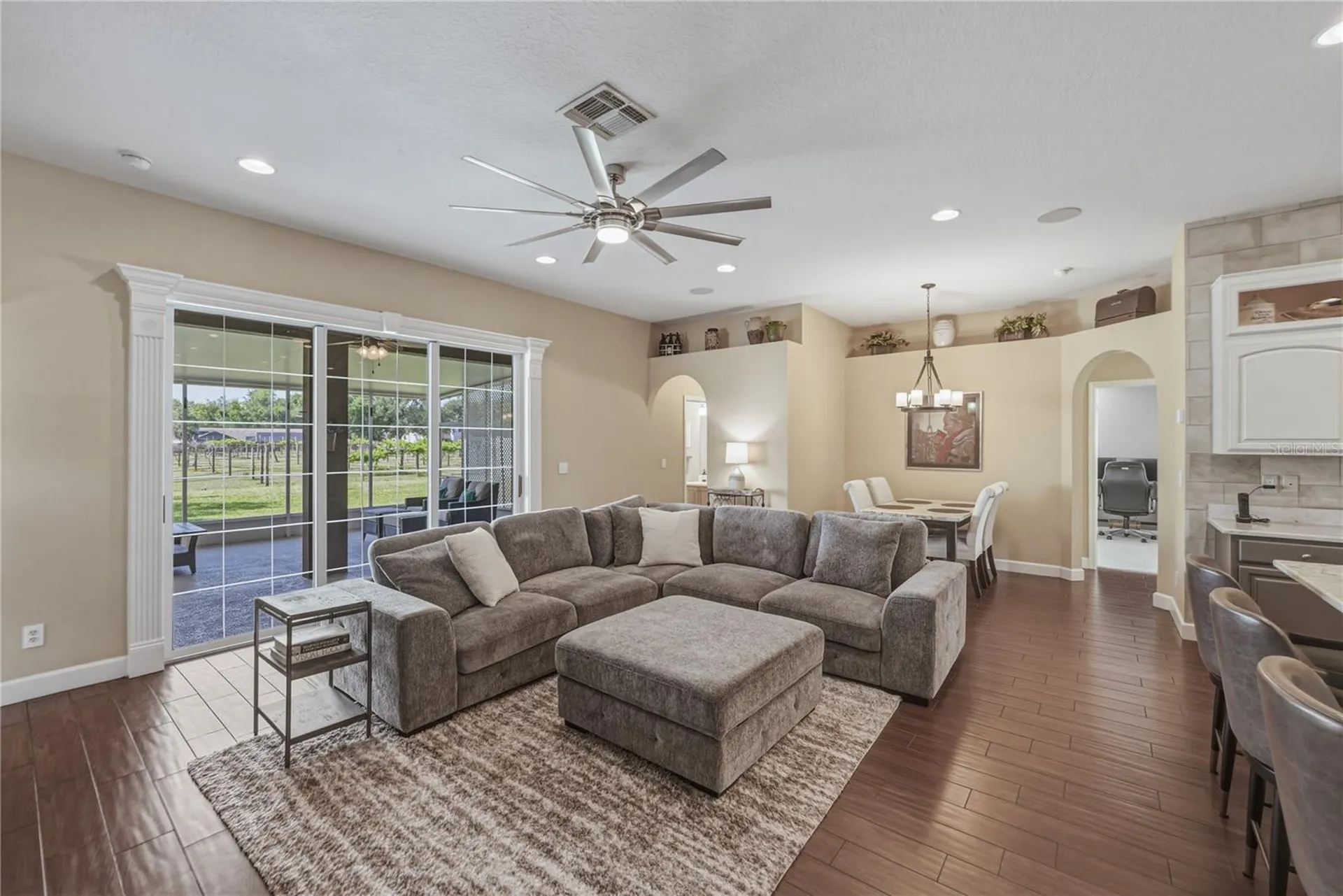 1035 Legends Pass Drive Valrico FL 33594