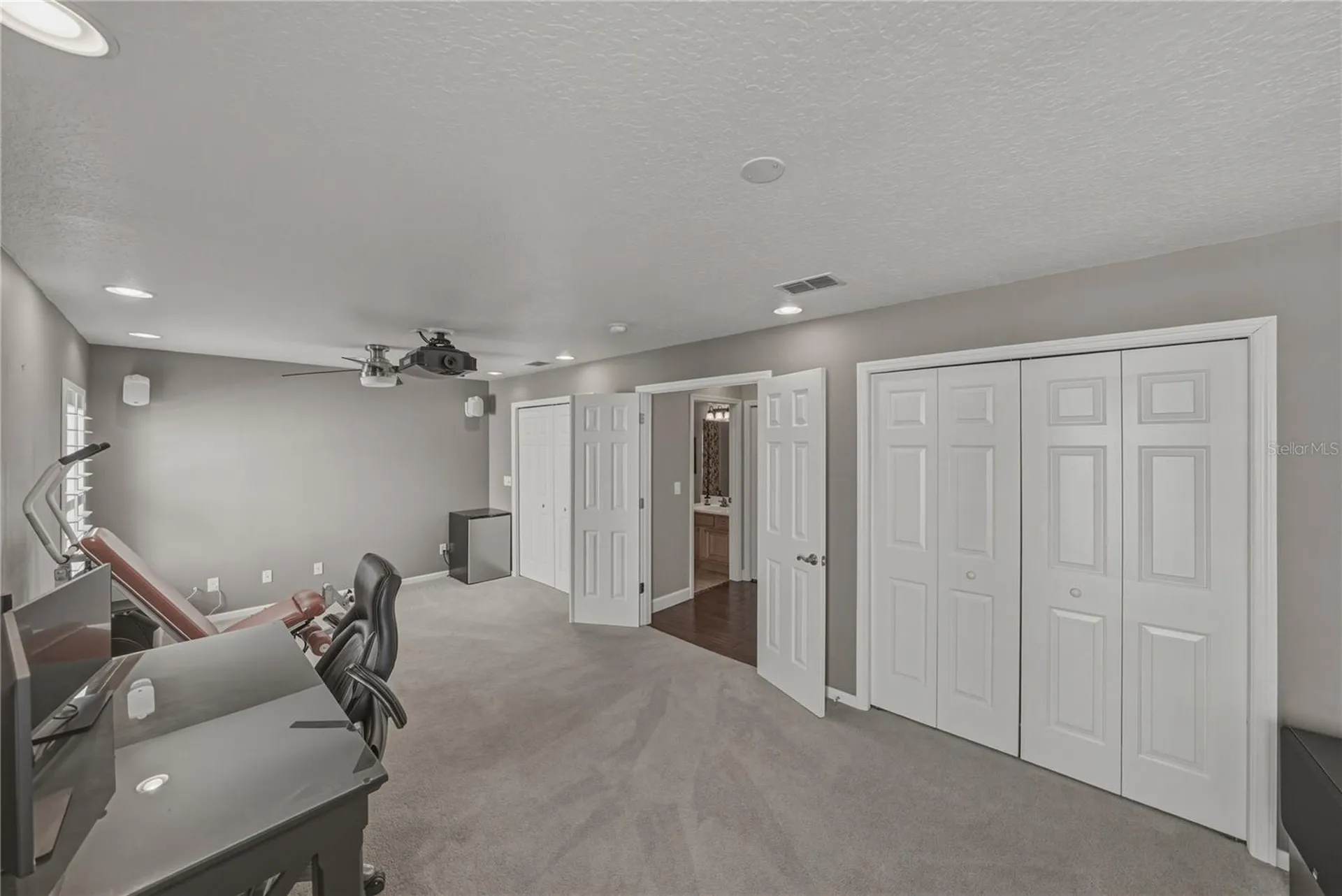 1035 Legends Pass Drive Valrico FL 33594