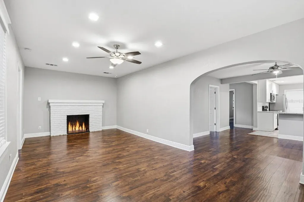 203 W Emma Street Tampa FL 33603