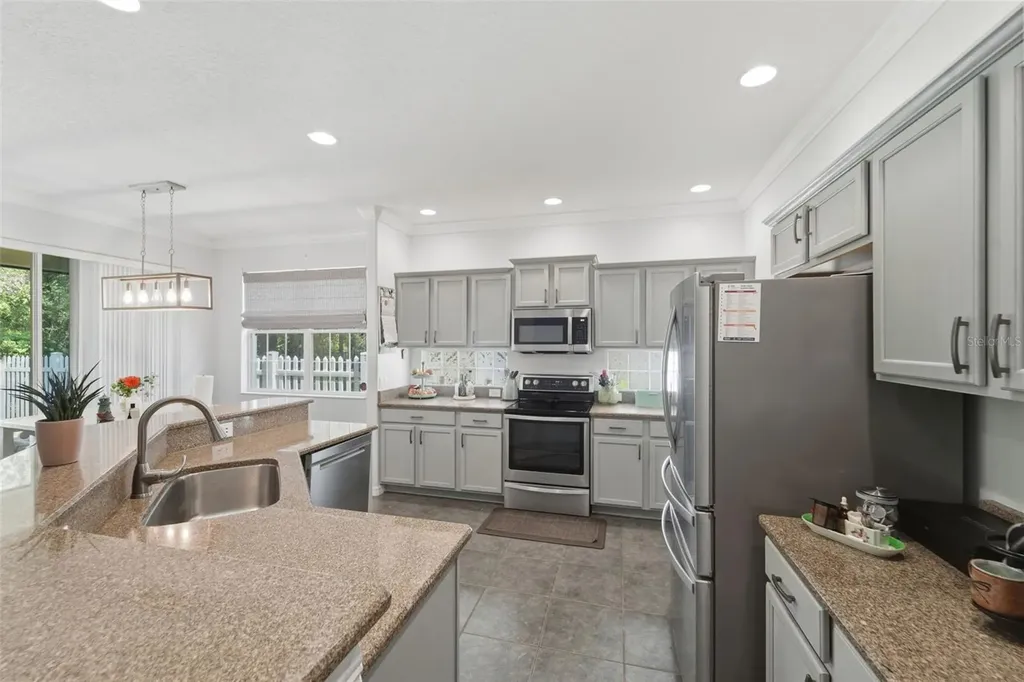 9552 Piccadilly Sky Way Orlando FL 32827