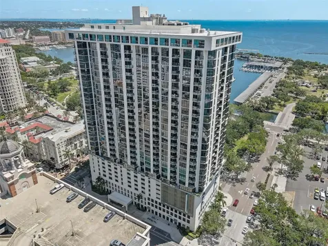1 SE Beach Drive St Petersburg FL 33701