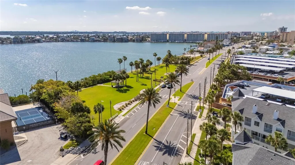 17960 Gulf Boulevard Redington Shores FL 33708
