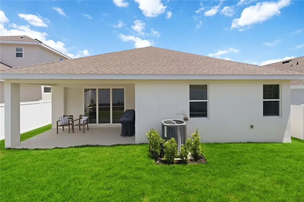 1683 Cadence Street Minneola FL 34715
