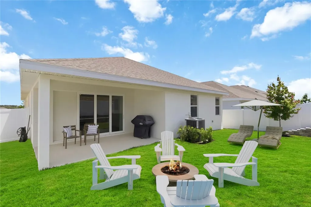 1683 Cadence Street Minneola FL 34715