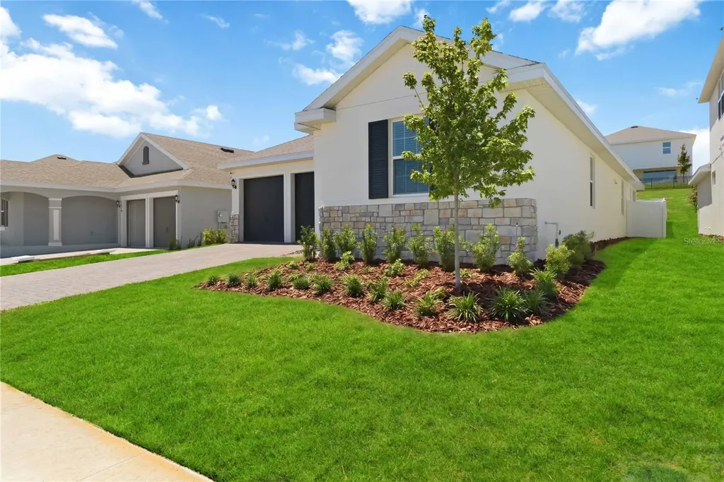 1683 Cadence Street Minneola FL 34715