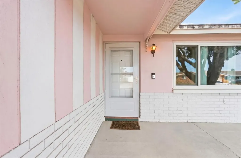 9420 Glen Moor Lane Port Richey FL 34668