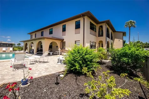 1217 Aqui Esta Drive Punta Gorda FL 33950