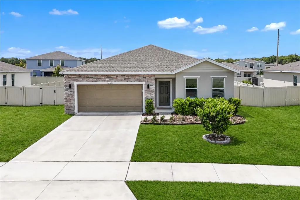 24401 Sunnys Halo Way Sorrento FL 32776