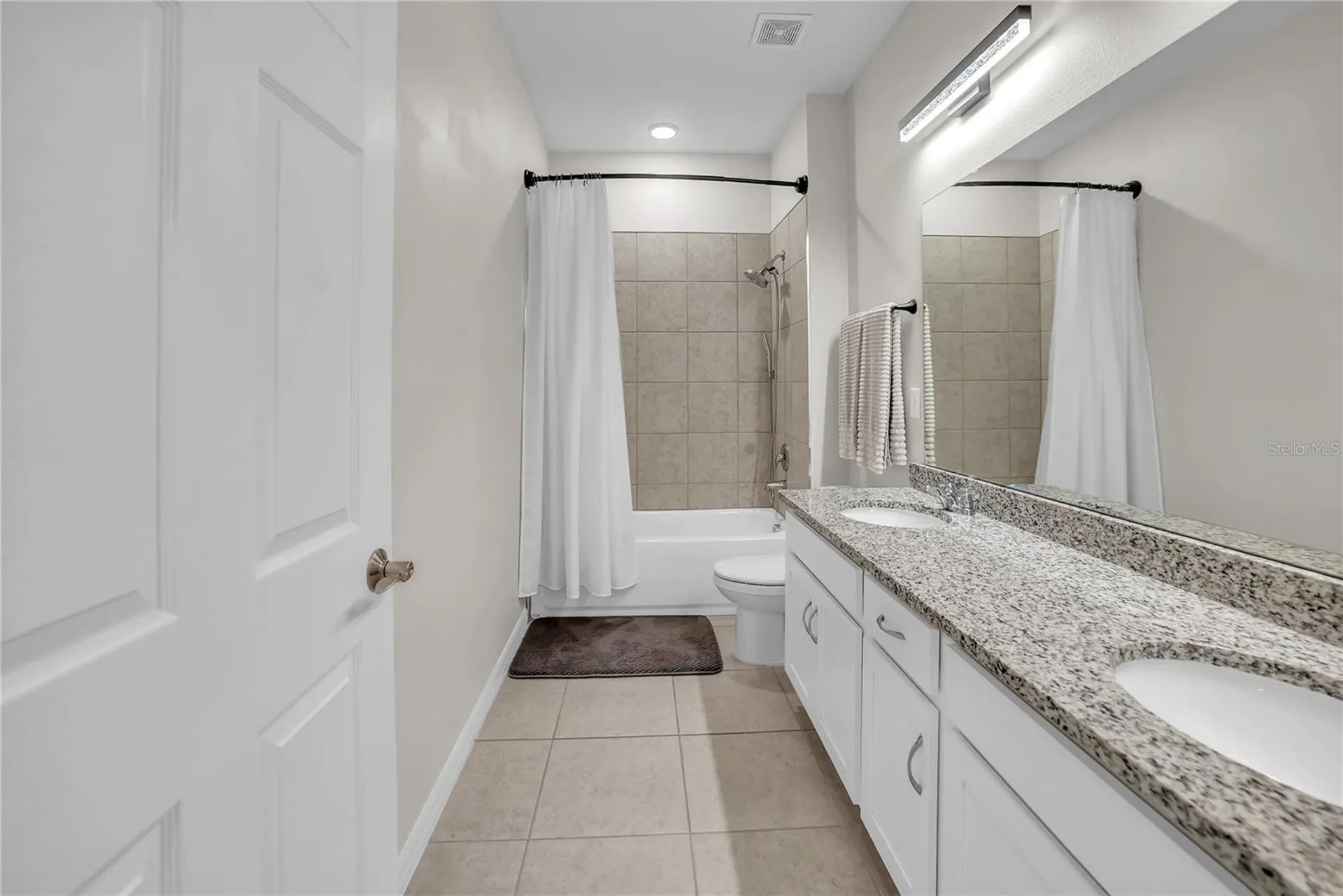 24401 Sunnys Halo Way Sorrento FL 32776