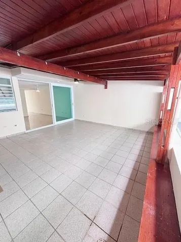 12E 6 Bayamon PR 00959