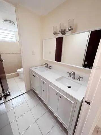 12E 6 Bayamon PR 00959