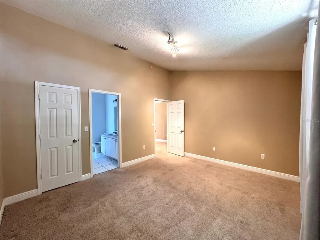 820 Briargrove Avenue Davenport FL 33837