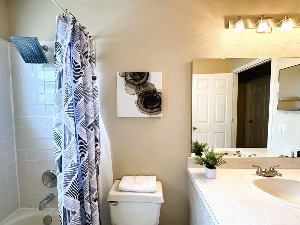 820 Briargrove Avenue Davenport FL 33837