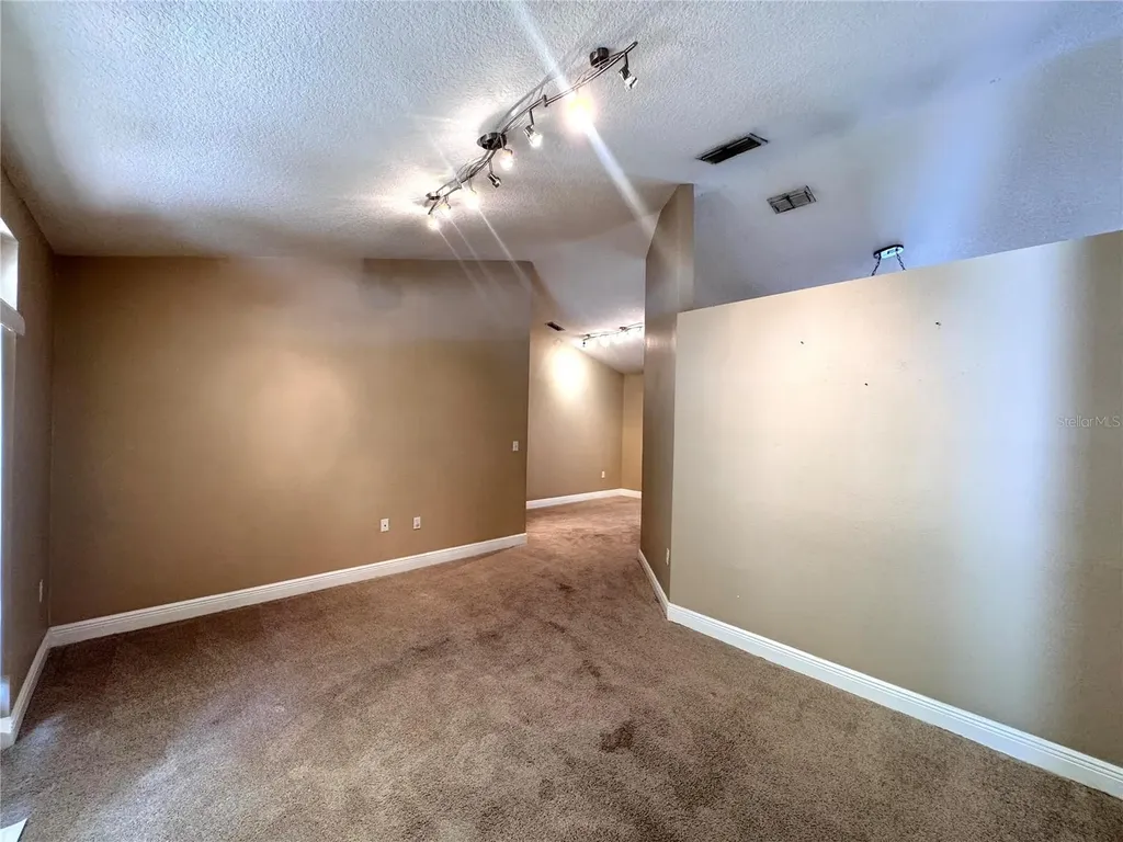820 Briargrove Avenue Davenport FL 33837