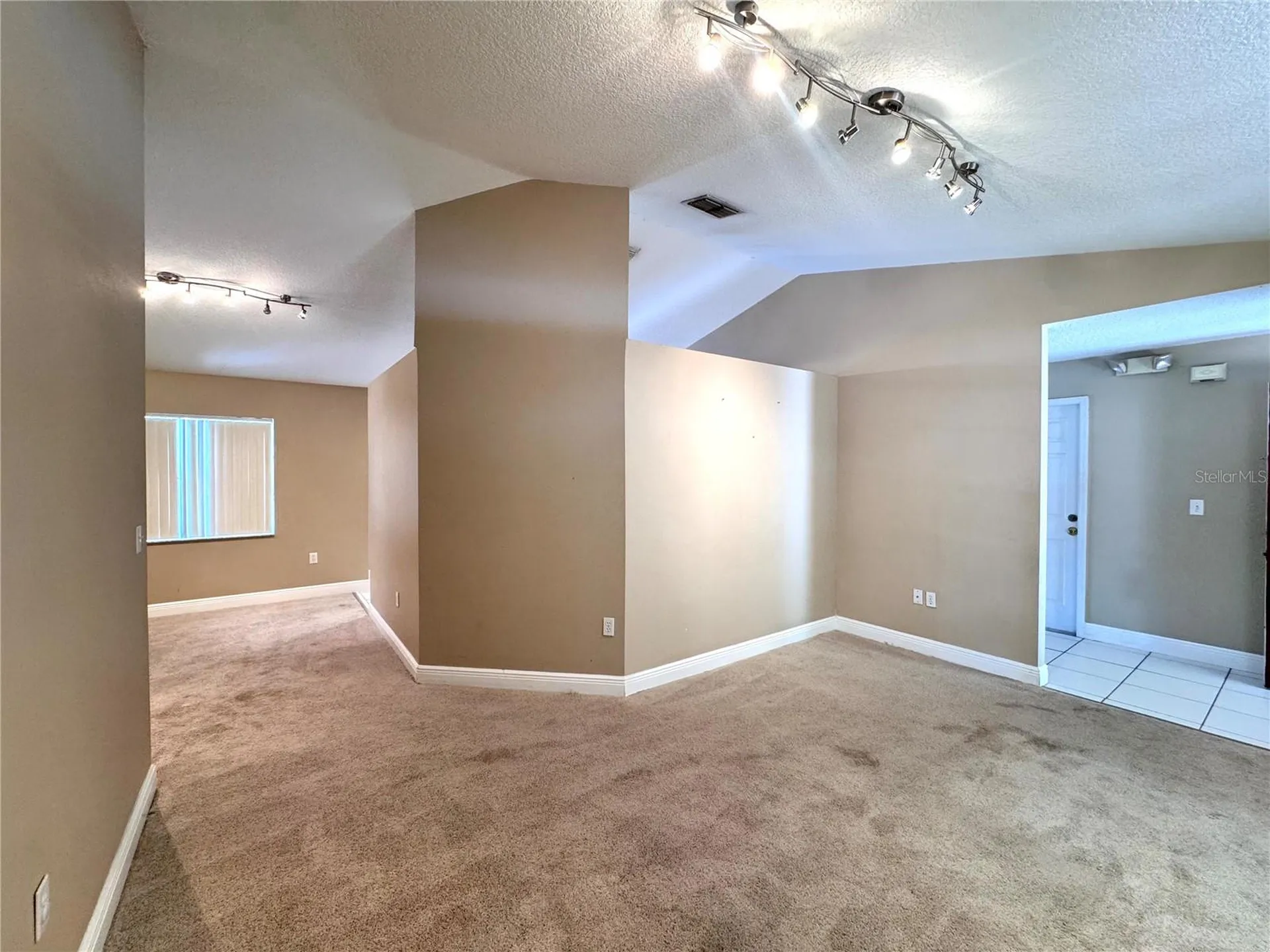 820 Briargrove Avenue Davenport FL 33837