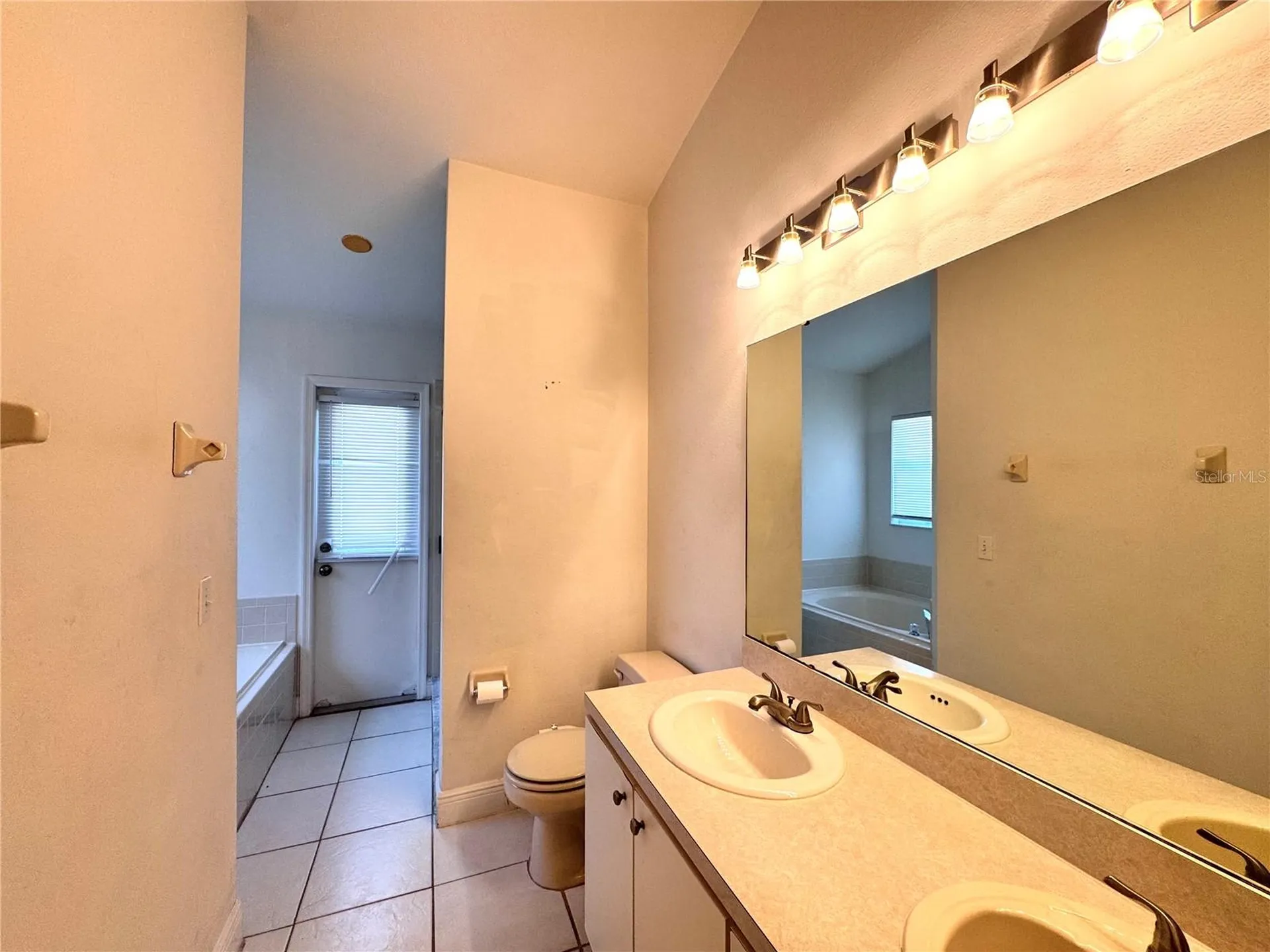820 Briargrove Avenue Davenport FL 33837