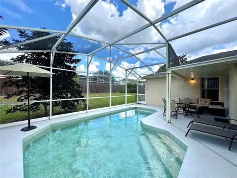 820 Briargrove Avenue Davenport FL 33837