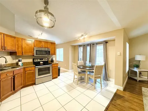 820 Briargrove Avenue Davenport FL 33837