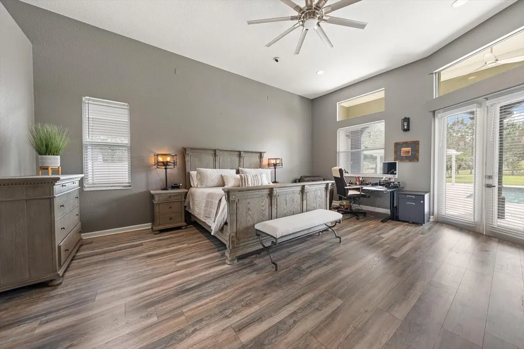 18731 Crooked Lane Lutz FL 33548