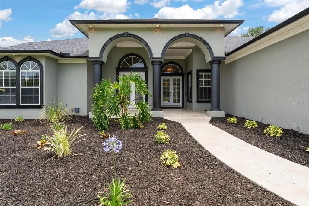 18731 Crooked Lane Lutz FL 33548