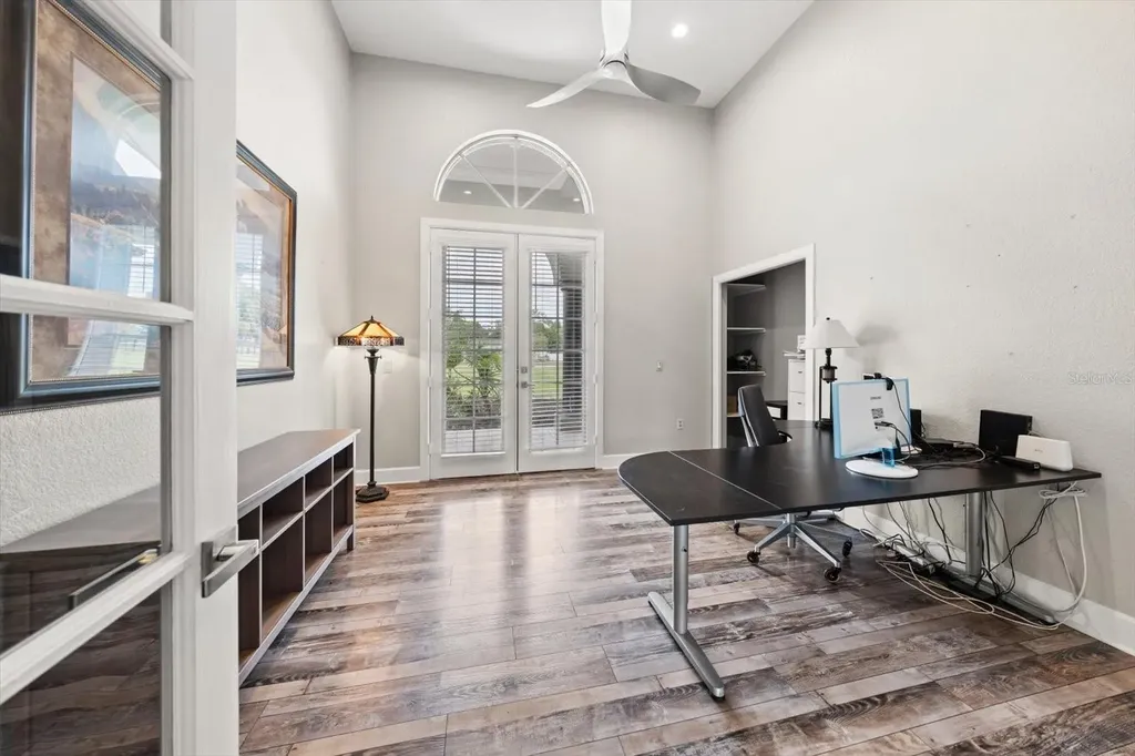 18731 Crooked Lane Lutz FL 33548