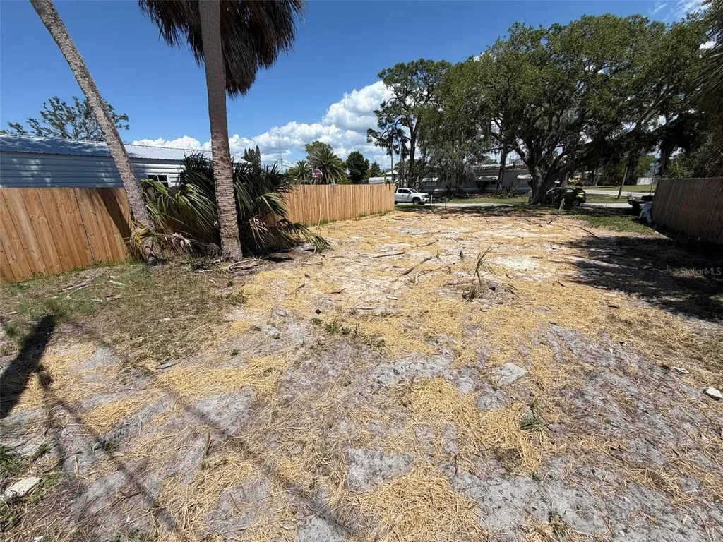 6825 Garden Drive New Port Richey FL 34652