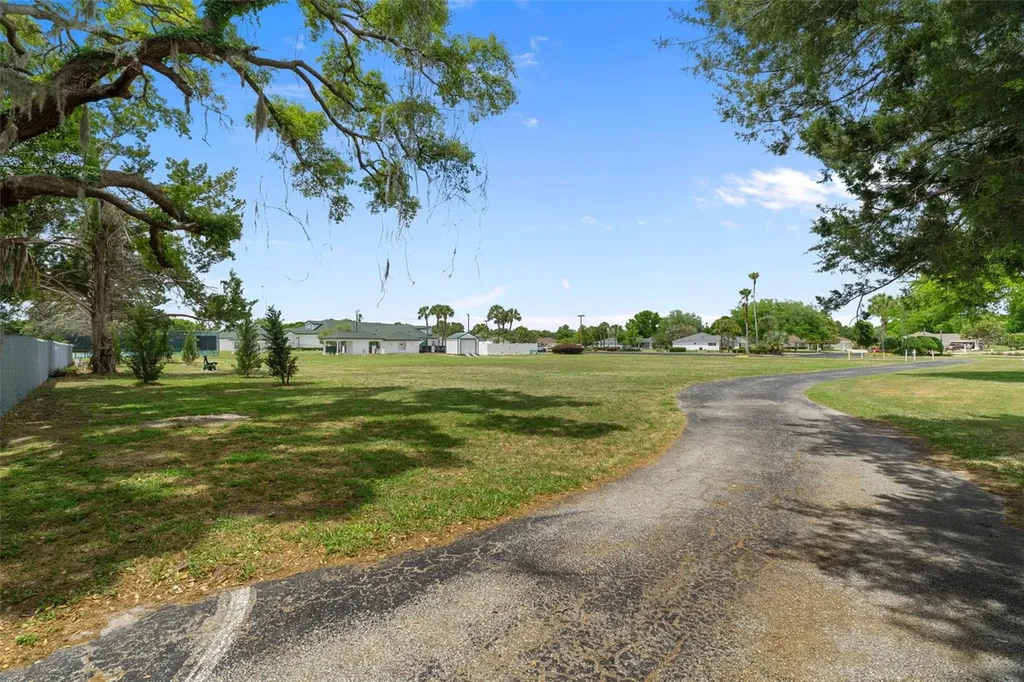 13762 SW 112th Terrace Dunnellon FL 34432