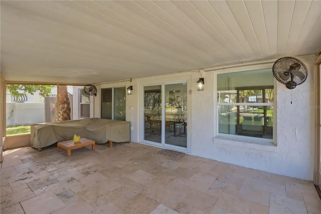 9235 W Harbor Isle Court Crystal River FL 34429