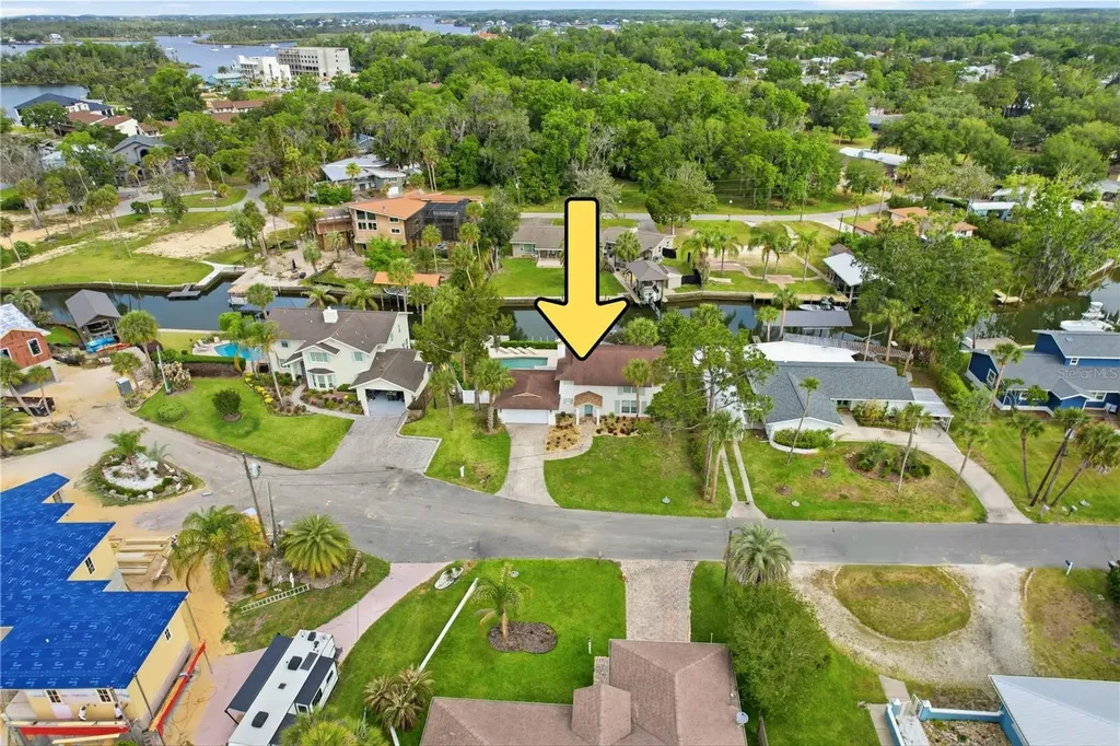 9235 W Harbor Isle Court Crystal River FL 34429
