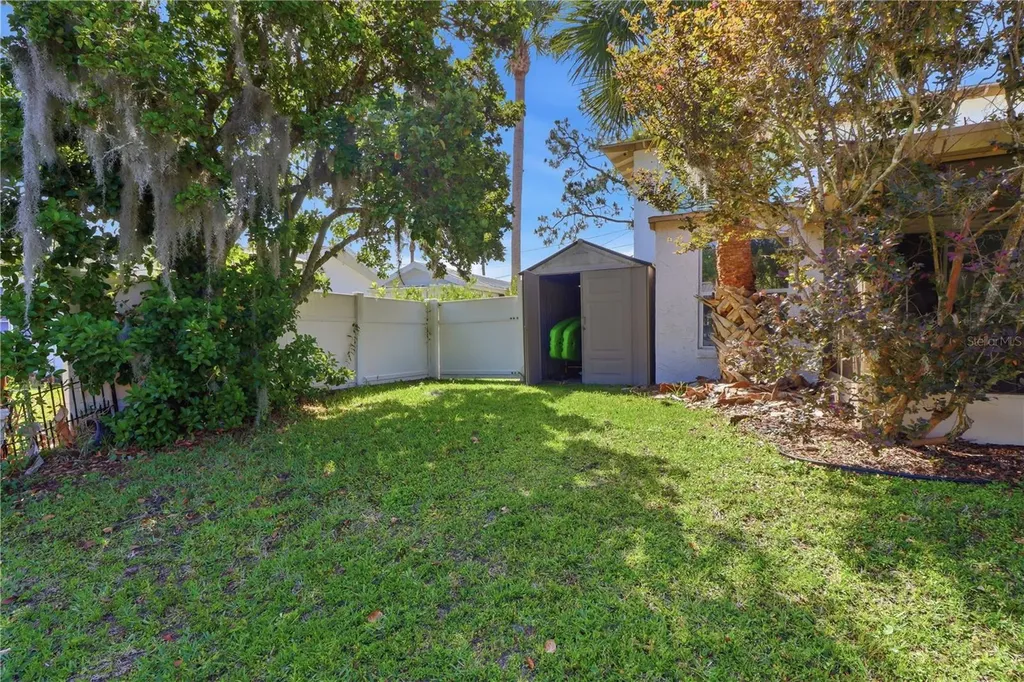 9235 W Harbor Isle Court Crystal River FL 34429