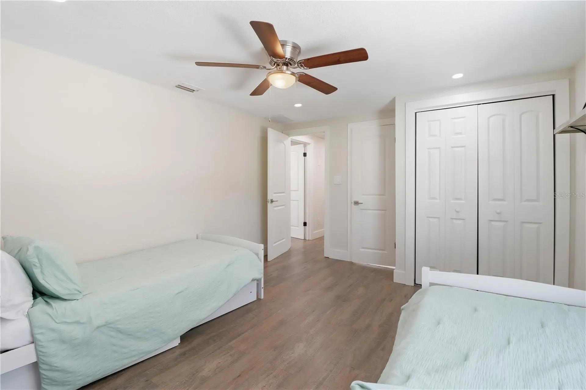 9235 W Harbor Isle Court Crystal River FL 34429