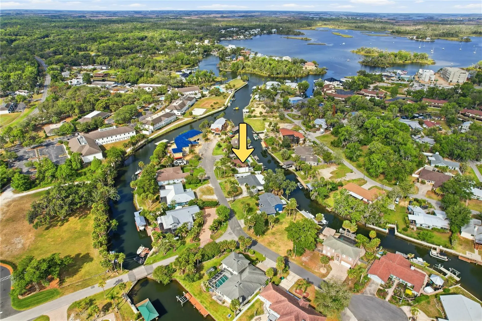 9235 W Harbor Isle Court Crystal River FL 34429
