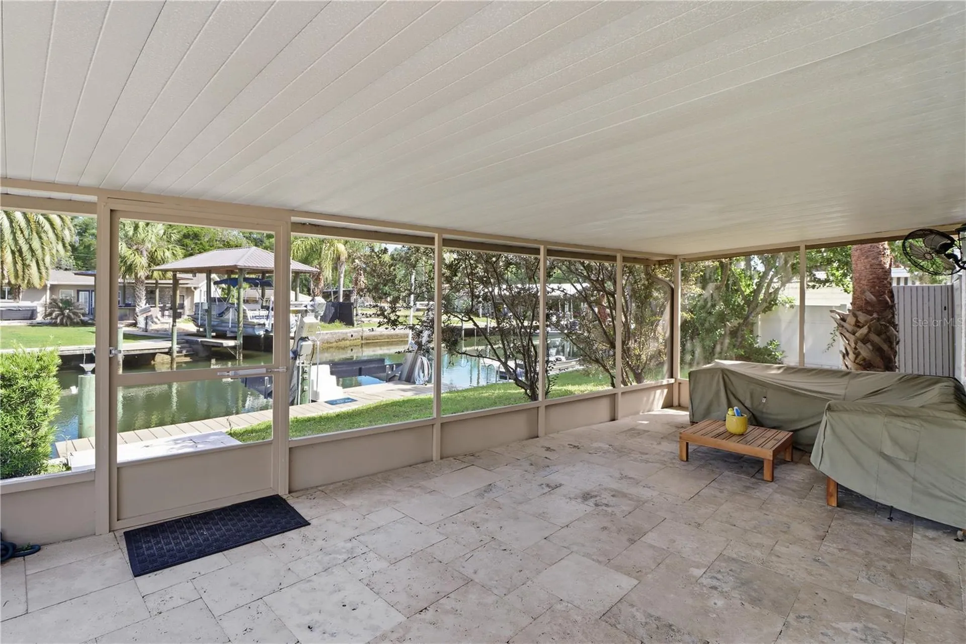9235 W Harbor Isle Court Crystal River FL 34429