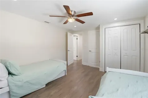 9235 W Harbor Isle Court Crystal River FL 34429