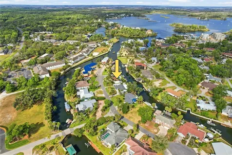 9235 W Harbor Isle Court Crystal River FL 34429