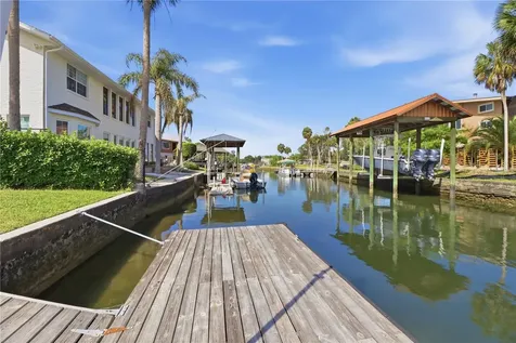 9235 W Harbor Isle Court Crystal River FL 34429