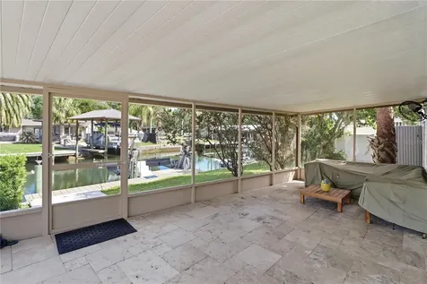9235 W Harbor Isle Court Crystal River FL 34429