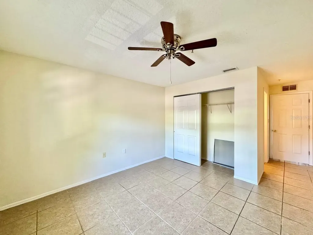 5816 Congress Street New Port Richey FL 34653