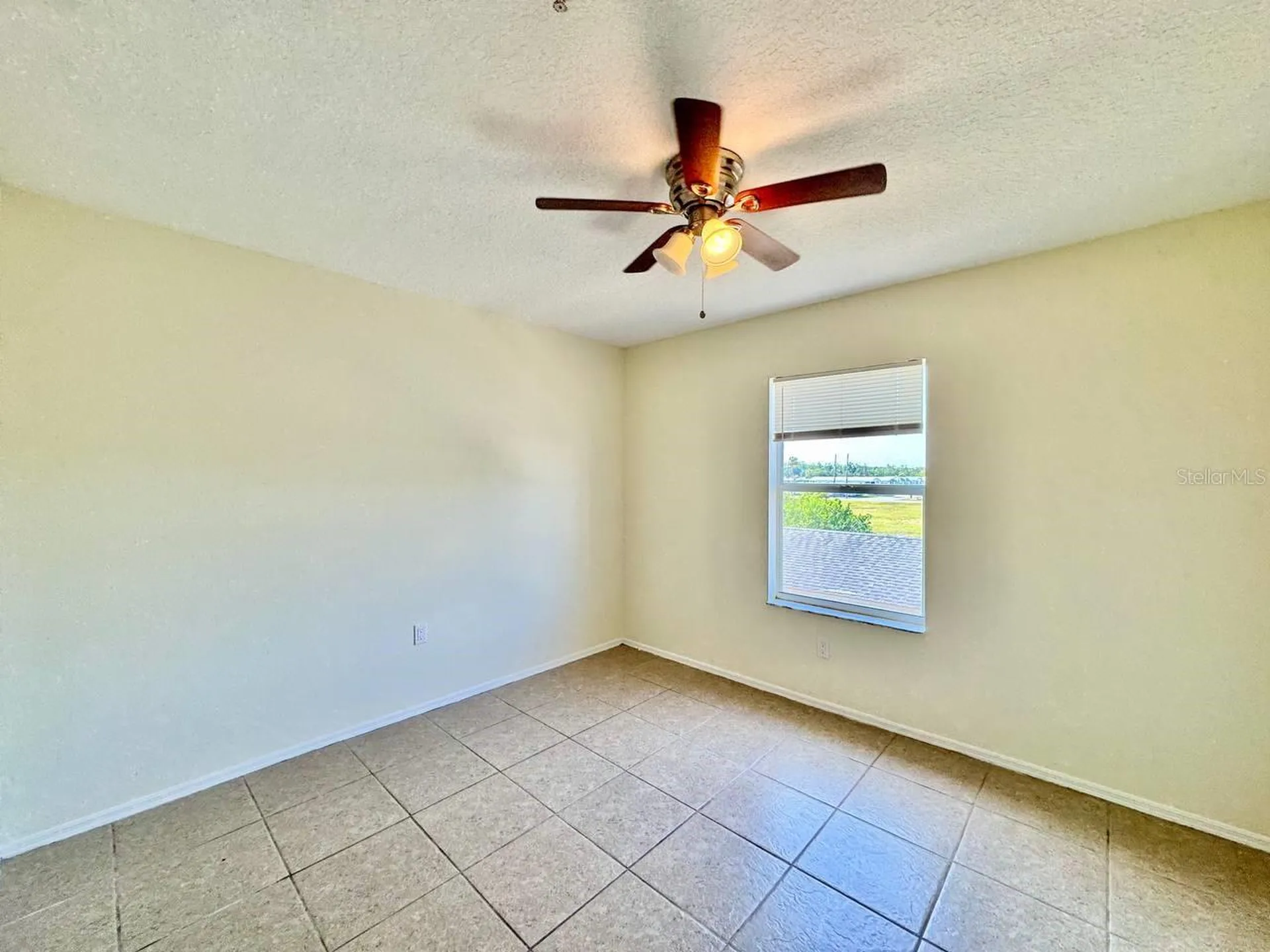 5816 Congress Street New Port Richey FL 34653