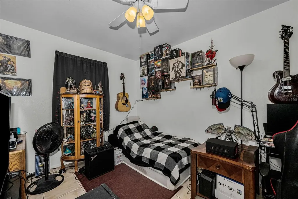 1231 Illinois Avenue Palm Harbor FL 34683
