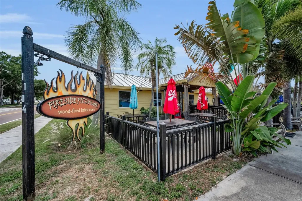 1231 Illinois Avenue Palm Harbor FL 34683