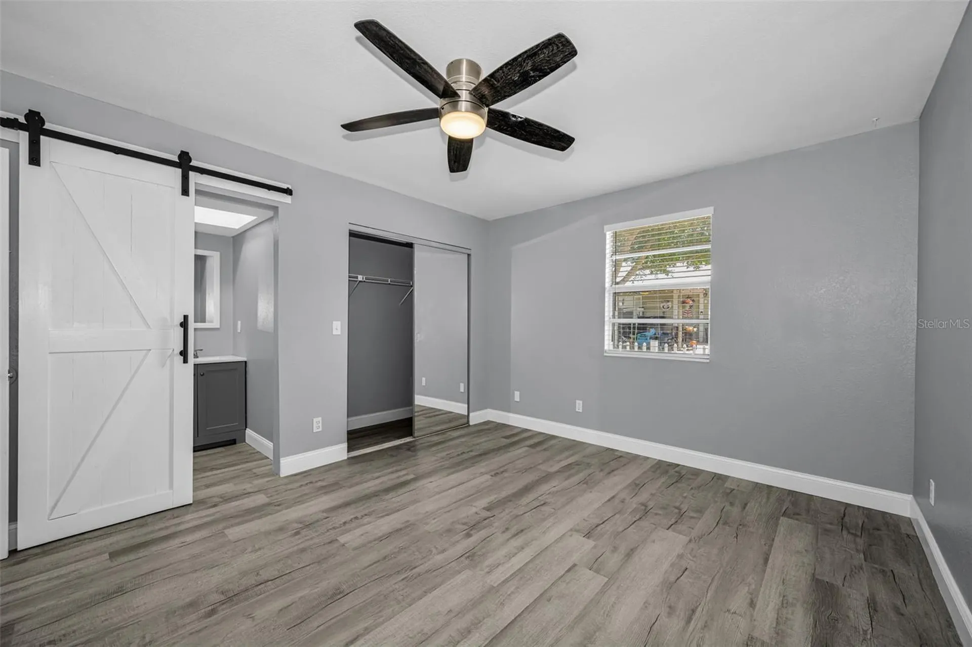 1231 Illinois Avenue Palm Harbor FL 34683
