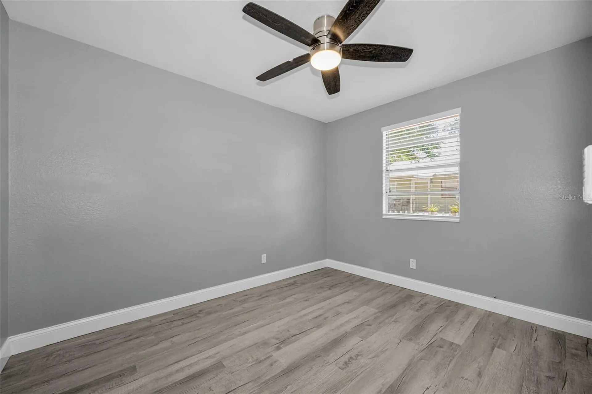 1231 Illinois Avenue Palm Harbor FL 34683