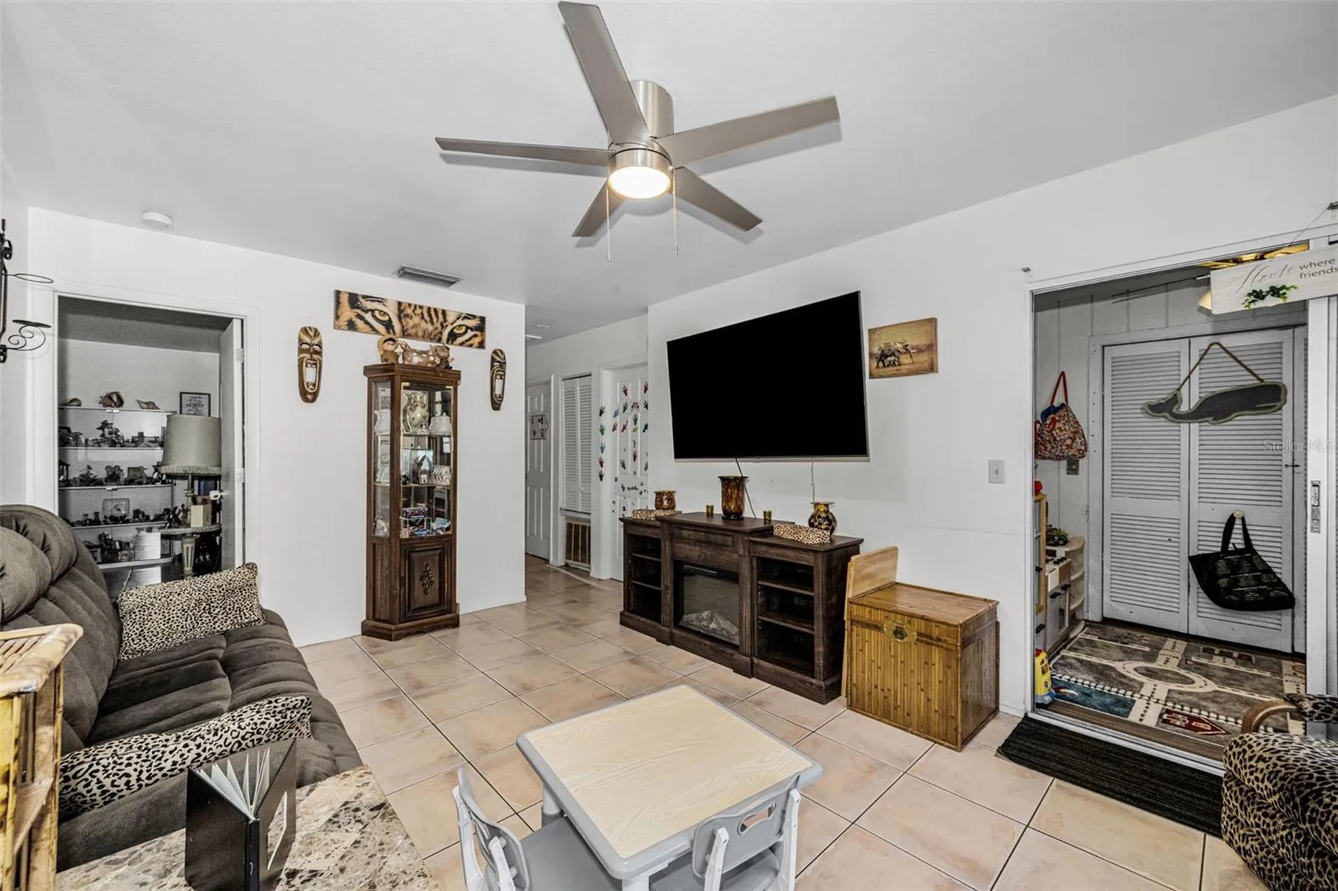 1231 Illinois Avenue Palm Harbor FL 34683
