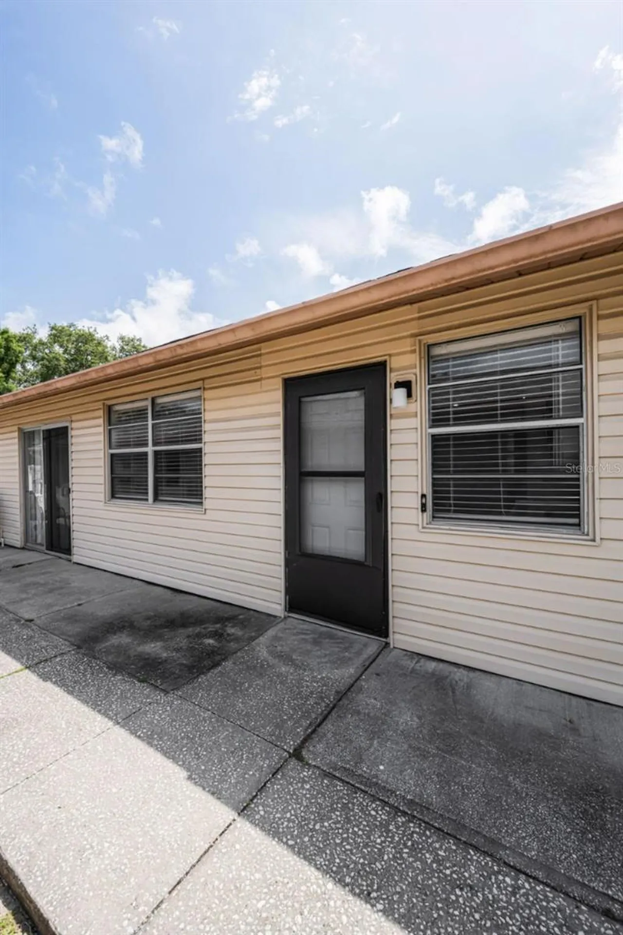 1231 Illinois Avenue Palm Harbor FL 34683